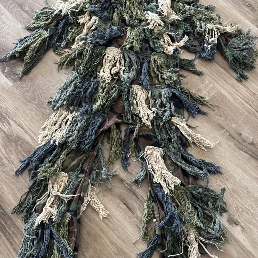 Youth Ghillie Suit Halloween Costume Youth Medium 8-10 Camouflage Pre‎ Owned